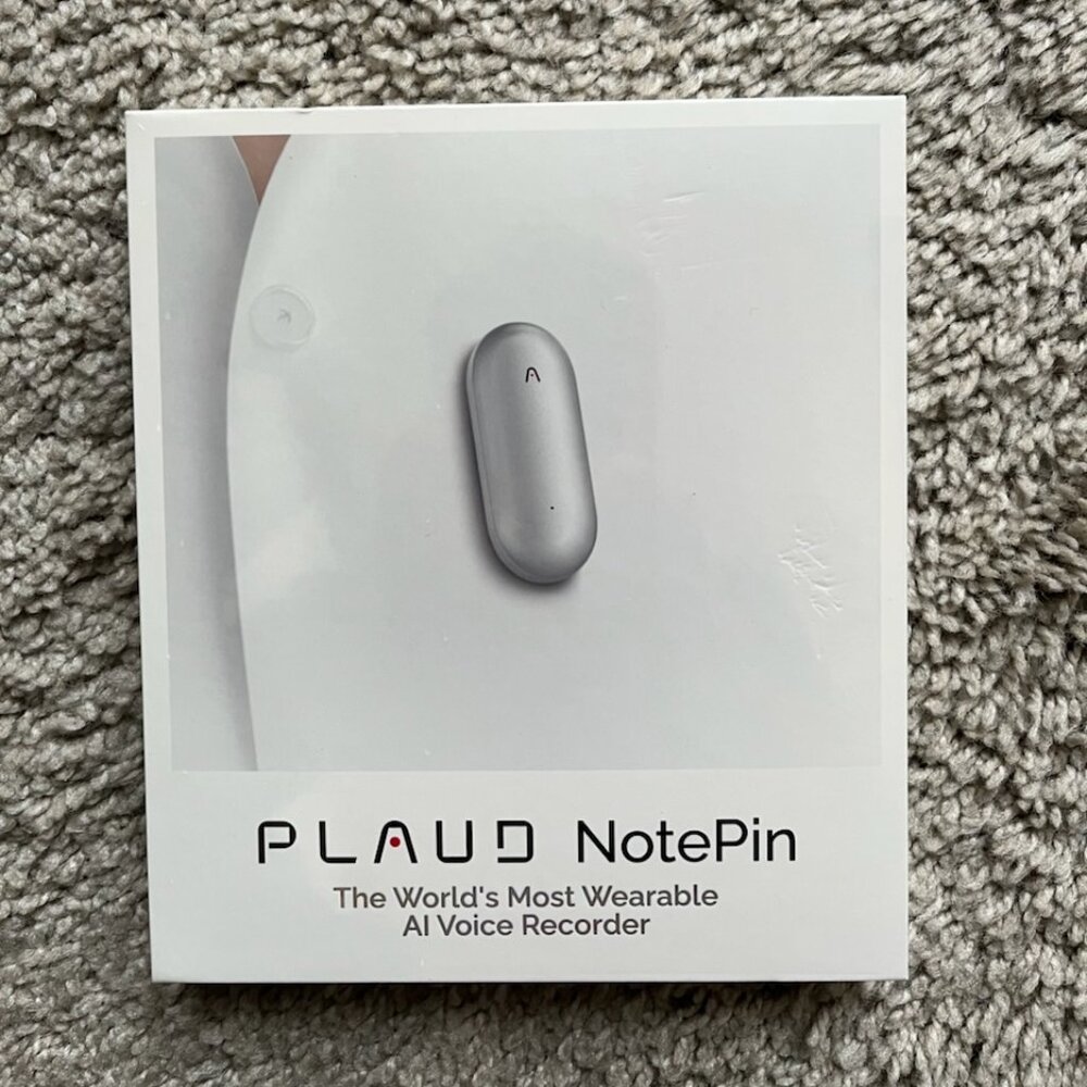 PLAUD NotePin - The world's most wearable AI voice recorder